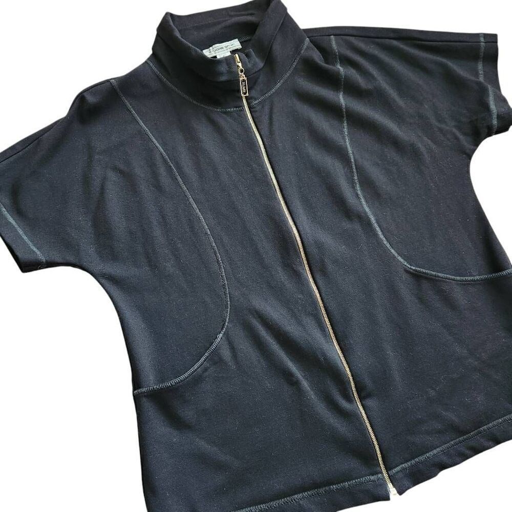 St John Sport Jacket Womens Small P Petite Athleticwear Short Sleeve Full Zip Wo